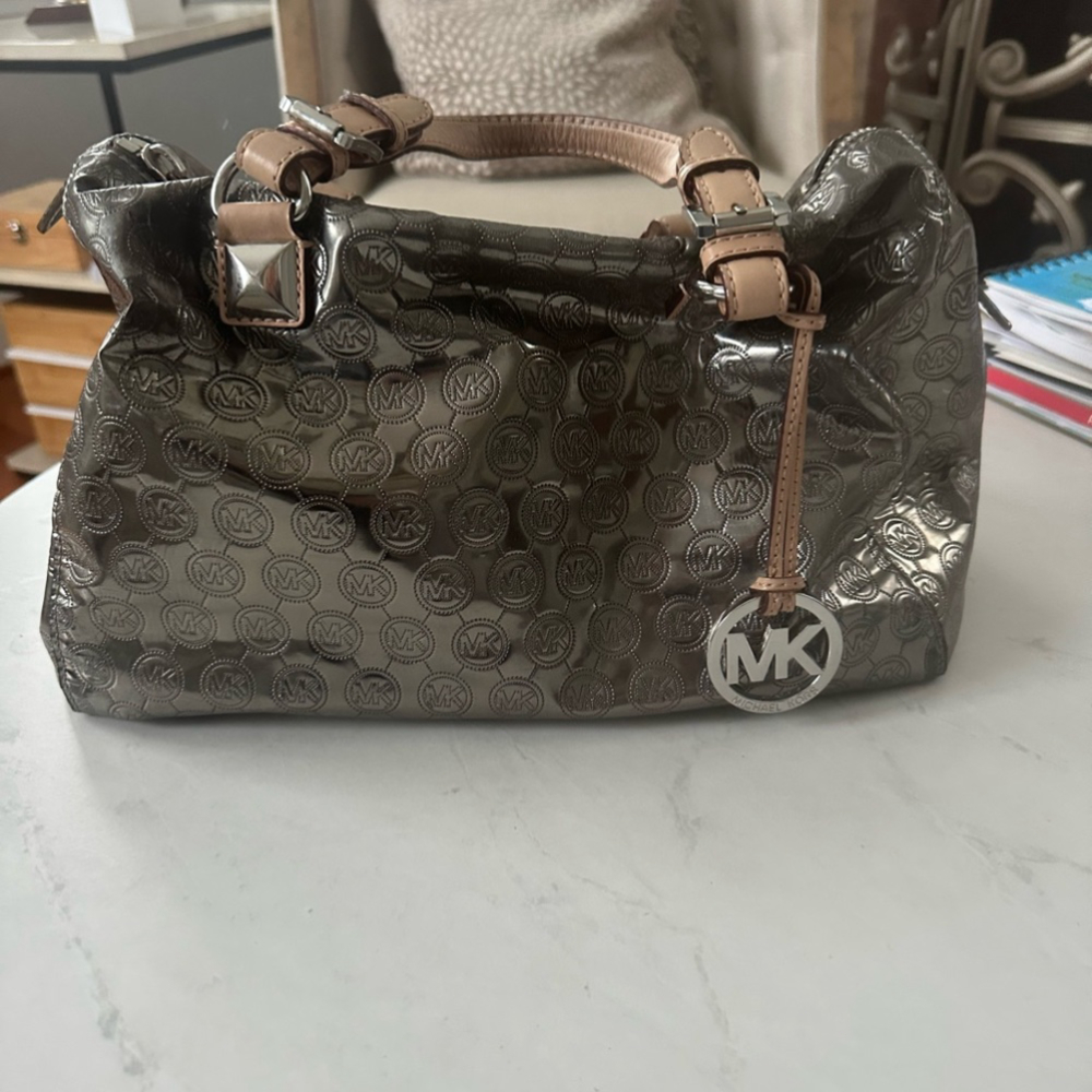 Michael Kohl’s Foil Bag